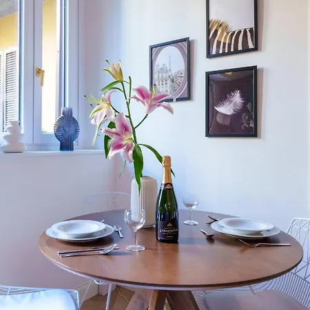 Duomo Porta Venezia - Luxury Design Apartment *